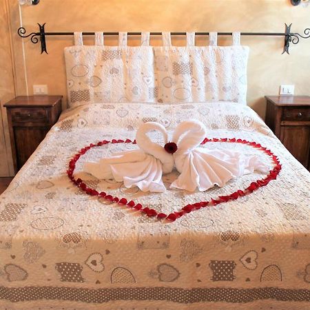 Bed and Breakfast La Casa Delle Rondini Roncoferraro Экстерьер фото