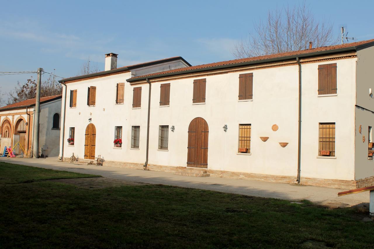 Bed and Breakfast La Casa Delle Rondini Roncoferraro Экстерьер фото